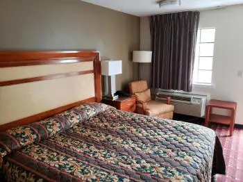Peach Tree Inn 4