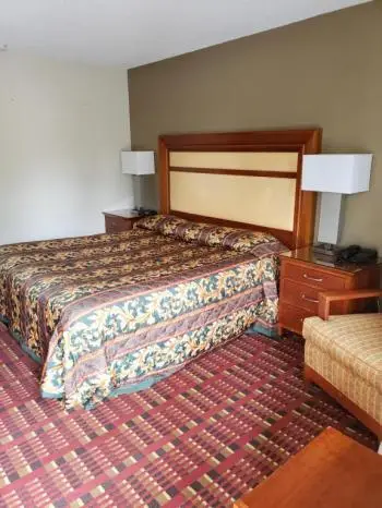 Peach Tree Inn 5